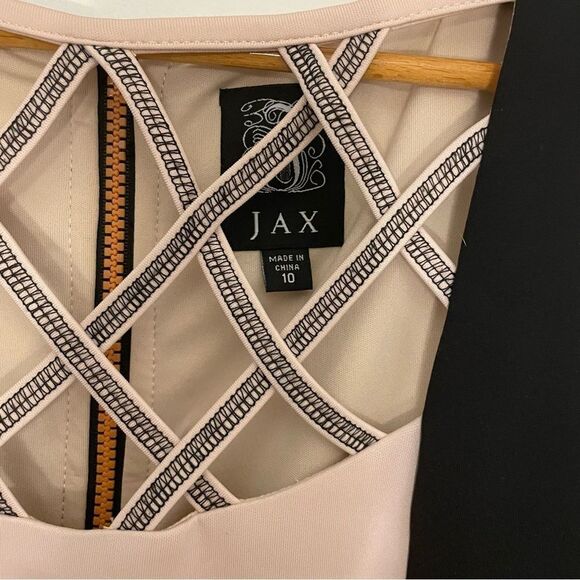 JAX Black and Pink/Nude Panel Bodycon Crisscross Neckline Dress Size 10 - Picture 3 of 12